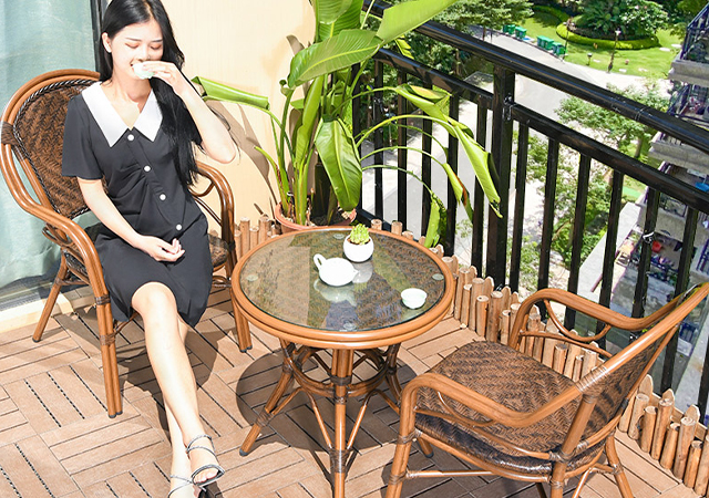 户外家具如何选购？3个阳台桌椅选购技巧