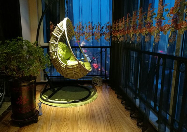 家里阳台别浪费了！户外家具设计让你的家更有品位